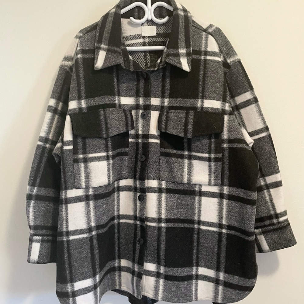 H&M Black and White Plaid Utility Jacket